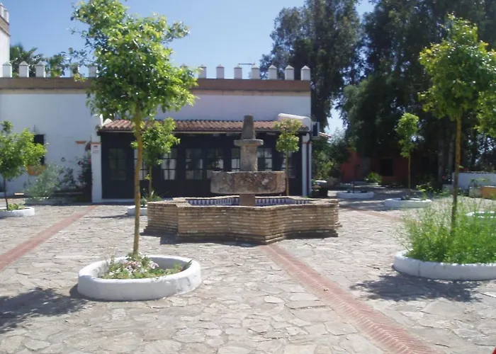 Pensión Cortijo Monteros Benalup - Casas Viejas